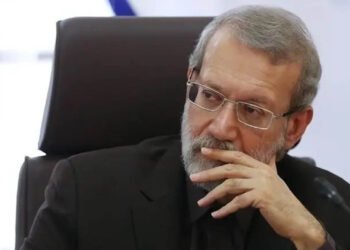 عەلی لاریجانی کێیە؟ مێژووی سەرکردەیەکی ئێرانی لە نەجەفەوە تا کورسیی دەسەڵات