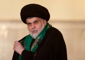 سەدر دژی ئیسرائیل و ئەمریکا داوای خۆپیشاندان خەڵکی عێراق دەکات