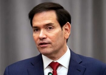 ئۆپەراسیۆنەکان بۆ تێکشکاندنی هێزی ئاسمانی و دەریایی ئێرانە