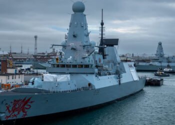 بەریتانیا هەزاران سیستەمی دژە درۆن رەوانەی رۆژهەڵاتی ناوەڕاست دەکات