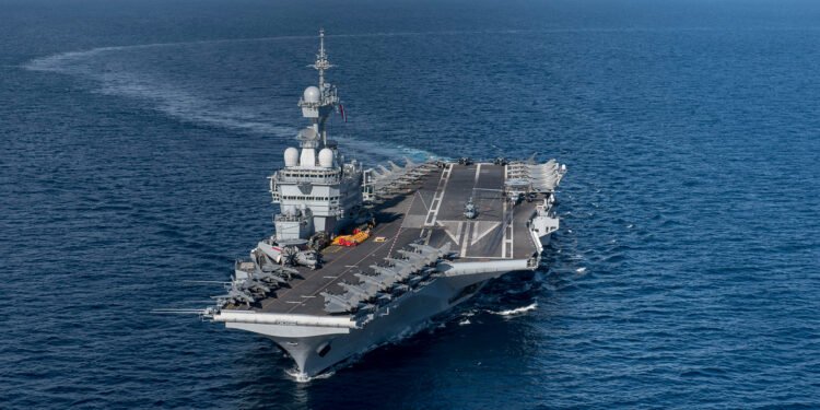 فەرەنسا ناردنی کەشتیی جەنگی بۆ گەرووی هورمز رەت دەکاتەوە