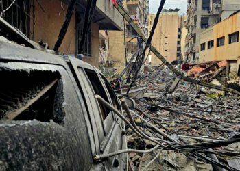 ژمارەی قوربانیانی هێرشەکانی ئیسرائیل بۆ نزیکەی هەزار کەس بەرز بووەتەوە