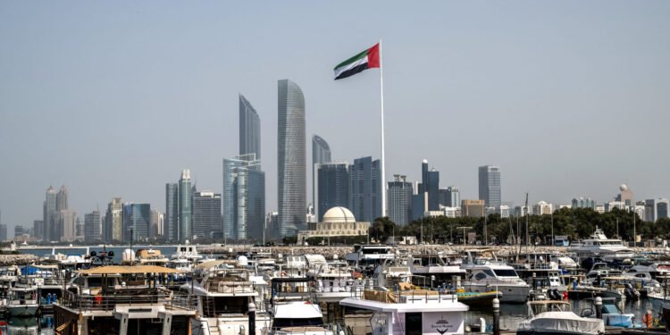 بەهۆی هێرشە مووشەکییەکان کەسێک گیانی لەدەستدا