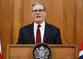 کردنەوەی گەرووی هورمز کارێکی ئاسان نییە