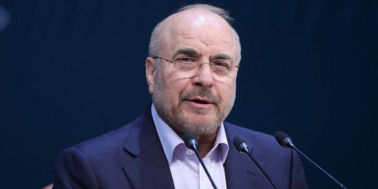 قاڵیباف: تۆڵەی کوژرانی لاریجانی دەکەینەوە