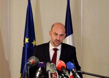 دەبێت بە چارەسەرێکی سیاسی ئەم جەنگە کۆتایی پێبهێنرێت