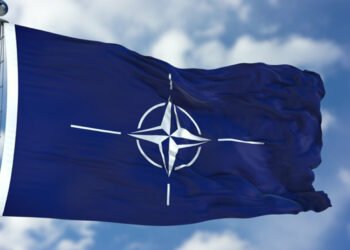 ناتۆ هێزه‌كانی له‌ عێراق بۆ ئه‌وروپا ده‌كشێنێته‌وه‌