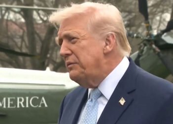 ترەمپ: دانوستاندن لەگەڵ ئێران ناکەین