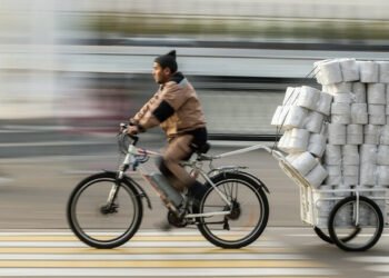 لە ژاپۆن بەهۆی جەنگی رۆژهەڵاتی ناوەڕاست قەیرانی کلێنس سەرهەڵدەدات