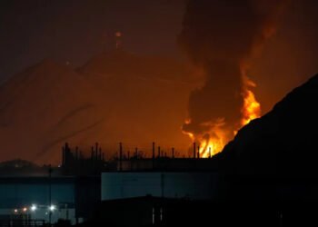 چوار وڵاتی عەرەبی بەرپەرچی هێرشە مووشەکی و درۆنییەکانی ئێران دەدەنەوە