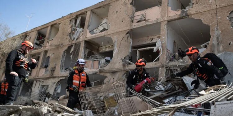 لە سەرەتای جەنگی ئەمریکا-ئیسرائیل بۆ سەر ئێران بە هەزاران کەس کوژران و بریندار بوون