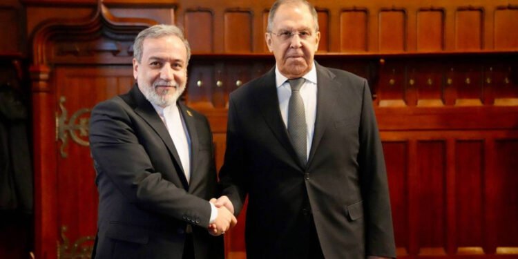 مۆسکۆ دژی هەر هێرشێکی ئەمریکا و ئیسرائیلە بۆ سەر دامەزراوە ئەتۆمییەکانی ئێران