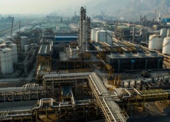 سەرەڕای مۆڵەتەکەی ترەمپ؛ هێرشکرایە سەر دامەزراوەکانی وزەی ئێران لە ئیسفەهان و خوڕەمشهر