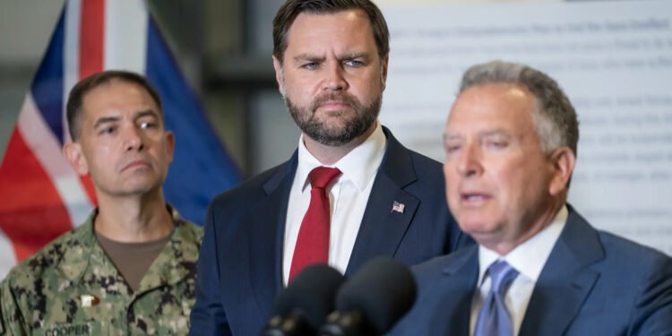 ئەمریکا و وڵاتانی نێوەندگیر چاوەڕێی وەڵامی ئێران دەکەن