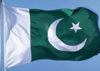 پشتگیری لە هەوڵەکان بۆ کۆتاییهێنان بە جەنگ لە رۆژهەڵاتی ناوەڕاست دەکەین