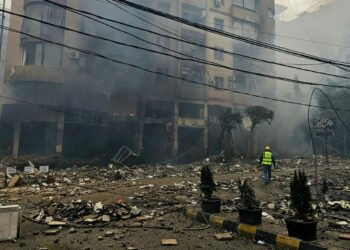 ئیسرائیل هێرشەکانی بۆ سەر بەیروت چڕ دەکاتەوە