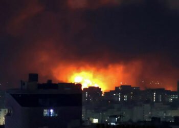 واشنتن داواکارییەکانی تاران بەگاڵتەجاڕ ناو دەبات