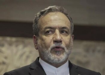 بەهۆی هێرشەکانی ئەمریکا و ئیسرائیل زیاتر لە هەزار مامۆستا و قوتابی کوژراون