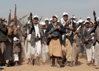 حوسییەکانی یەمەن ئامادەیی خۆیان بۆ چوونە ناو جەنگی ئێران راگەیاند