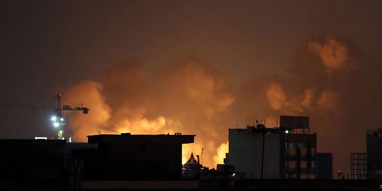 دەوروبەری وێستگەی ئەتۆمیی بوشەهر کراوەتە ئامانج