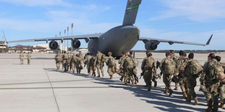 ترەمپ لە ئەوروپییەکان نائومێد بووە و هێزەکانی لە ئەڵمانیا دەکشێنێتەوە