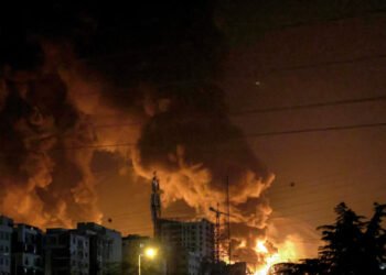 زنجیرەیەک هێرشی ئاسمانی کرایە سەر تاران و تەورێز