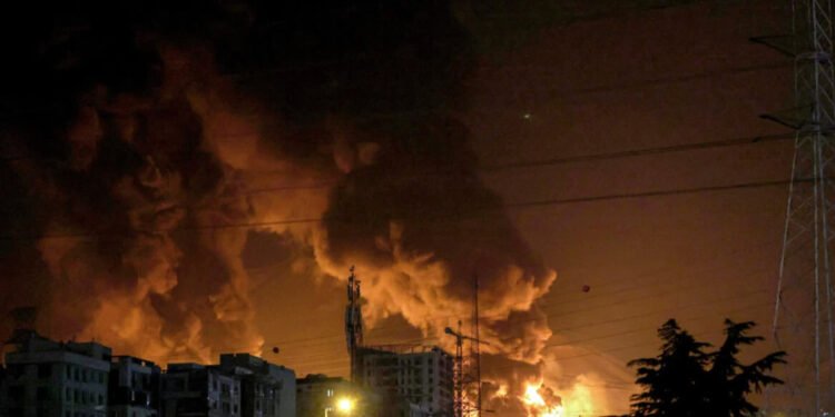 زنجیرەیەک هێرشی ئاسمانی کرایە سەر تاران و تەورێز