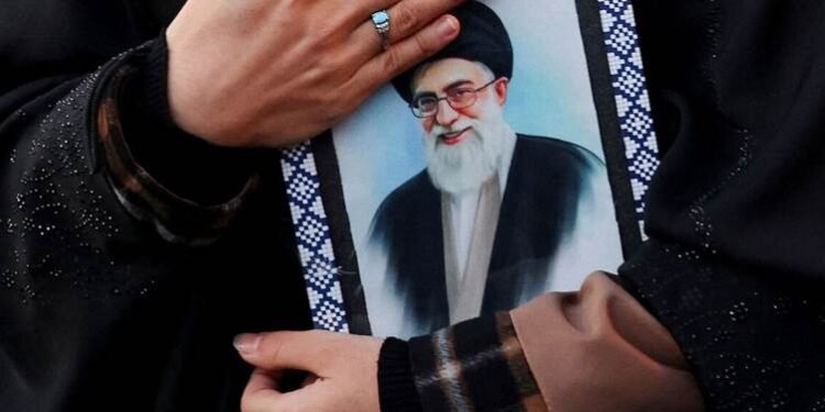 ئیسرائیل: ئەو فڕۆکەیەی لەلایەن عەلی خامنەییەوە…