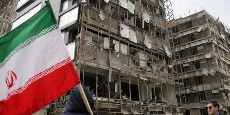 ئێران: لە هێرشەکان دا 18 ئەندامی کادیری تەندروستی…