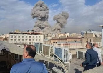 رێکخراوێک: بەهۆی هێرشەکانەوە زیاتر لە 3000 کەس لە…