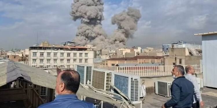 رێکخراوێک: بەهۆی هێرشەکانەوە زیاتر لە 3000 کەس لە…