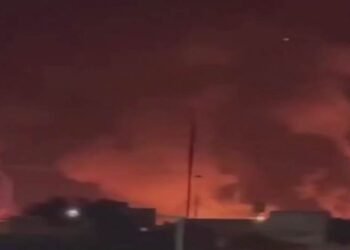 قایمقامی بەندەر لەنگە: لە هێرشێکدا 16 کەشتیی…