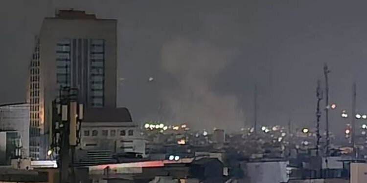 چەند ناوچەیەکی تاران بە چڕی بۆردوومان کران