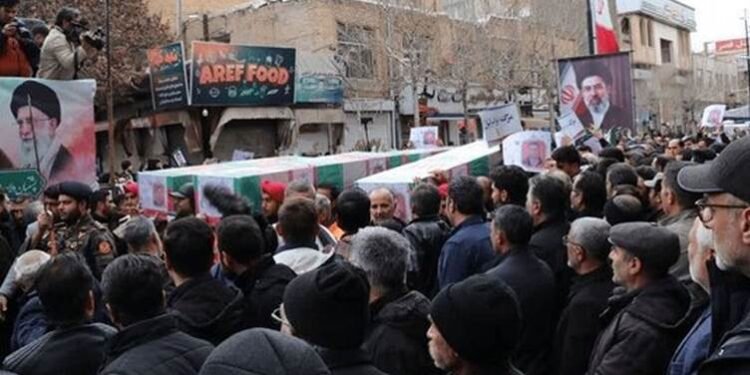 لە زنجانی ئێران 59 کەس بە بۆردوومان گیانیان…