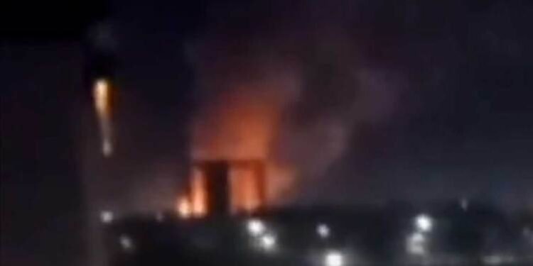 زانینگەی بزوێنەری ئاسمانیی تەورێز بۆردوومان کرا