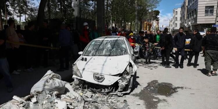 ئەمریکا گەشبینە بە دانوستاندن؛ دوو بنکەی ئەتۆمیی…