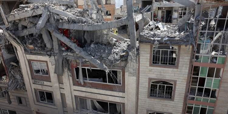 مانگی سووری ئێران: لە هێرشەکاندا زیاتر لە 93…