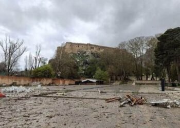 قەڵای ‘فەلەک ئەفلاک’ی لوڕستان بەهۆی بۆردوومان…