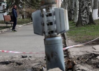 ئێران: زیاتر لە 120 بۆمبی هێشوویی نەتەقیوی…