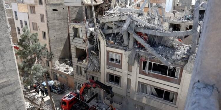 تاران لەژێر هێرشی چڕدایە؛ لە 24 کاژێردا زیاتر لە…