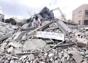 لە یەک مانگی جەنگدا 20 زانکۆ و ناوەندی خوێندنی…