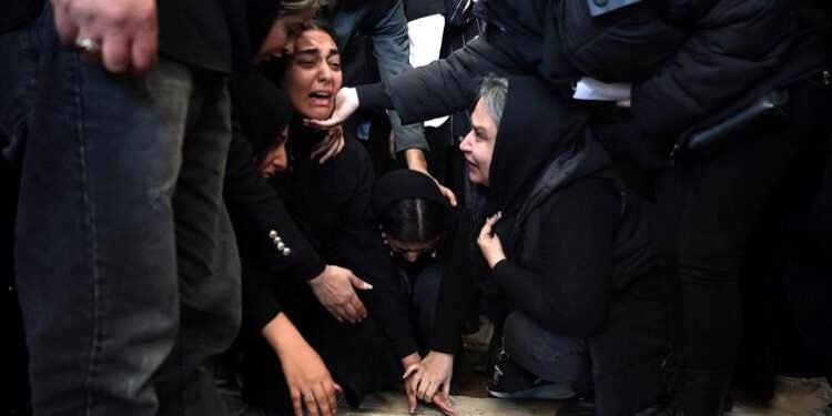 گوتەبێژی حکومەتی ئێران: لە سەرەتای جەنگەوە 246 ژن…