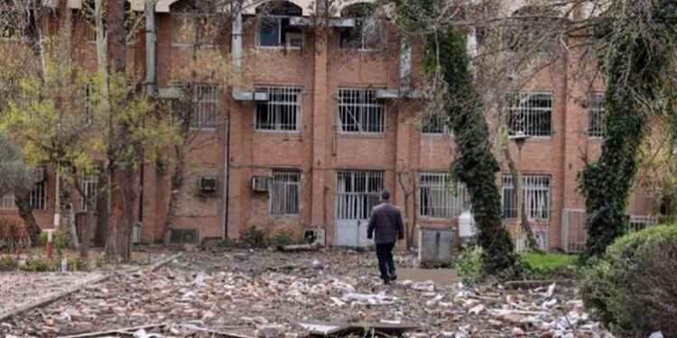 ئێران: 21 زانکۆ و 154 بەشی زانستی بەهۆی جەنگەوە…