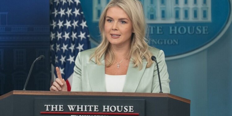 تەنیا ترەمپ دەزانێت بەرامبەر ئێران چی دەکات