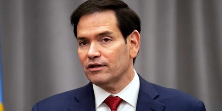 ئەمریکا رێگە نادات ئێران لە گەرووی هورمز باج لە کەشتییەکان وەربگرێت