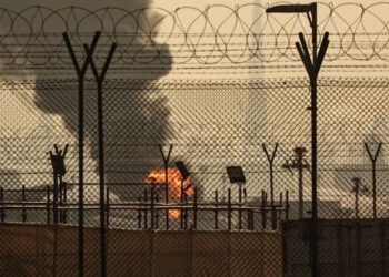 ئیمارات دەبێتە یەکەم وڵاتی کەنداو کە راستەوخۆ دەچێتە نێو جەنگی دژ بە ئێرانەوە