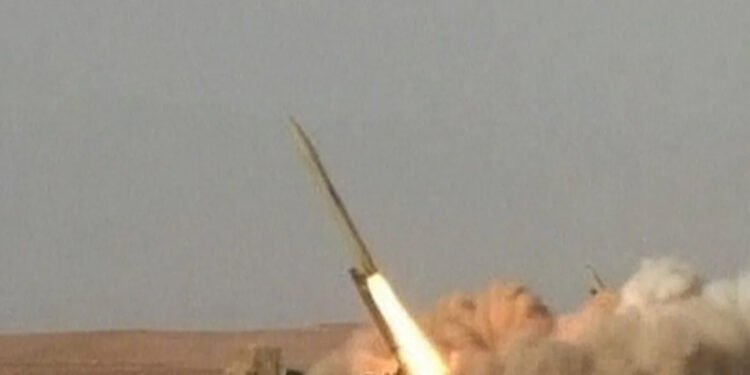 مووشەکێکمان تێکشکاند کە لە یەمەنەوە ئاراستەمان کرابوو