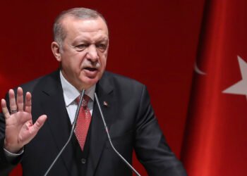 لەبەردەم مەترسی فراوانبوونی جەنگداین و هەوڵ دەدەین وڵاتەکەمان بپارێزین