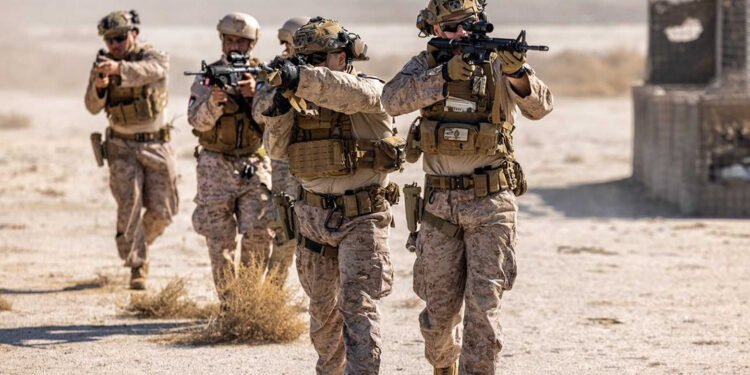 مارێنز ئامادەیە بۆ جەنگی ئێران