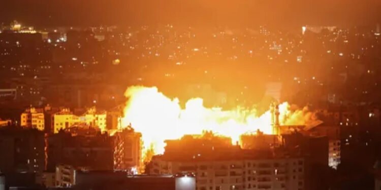 ئێران شەپۆلێکی نوێی هێرشی مووشەکی کردە سەر ئیسرائیل و دەنگی تەقینەوە لە تاران بیسترا